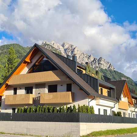 Vila Mojca Apartments Jasna & Jelka ครานสกา โกรา ภายนอก รูปภาพ