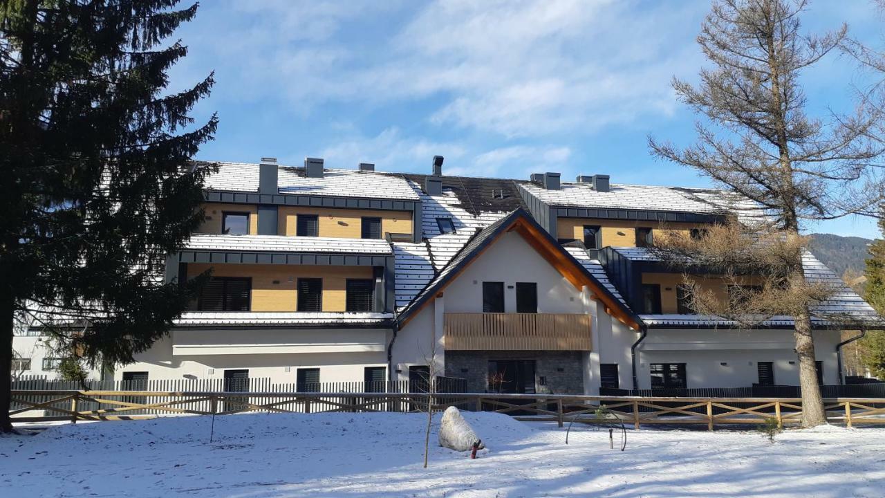 Vila Mojca Apartments Jasna & Jelka ครานสกา โกรา ภายนอก รูปภาพ