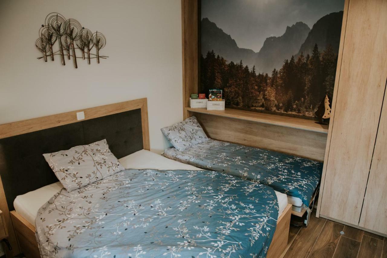 Vila Mojca Apartments Jasna & Jelka ครานสกา โกรา ภายนอก รูปภาพ